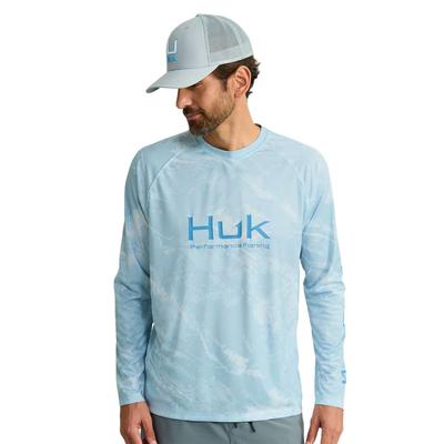 Huk Men's Pursuit Mossy Oak Printed Longsleeved Crew