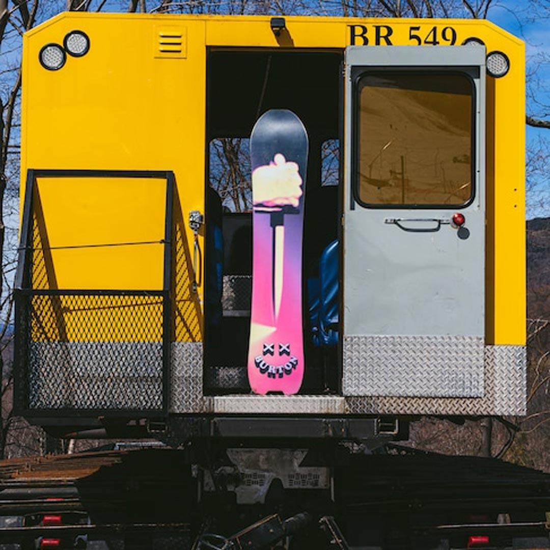 Burton Men's Skeleton Key Camber Snowboard